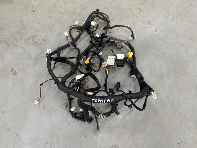 Проводка под торпедо Kia Rio 4 2019 FB